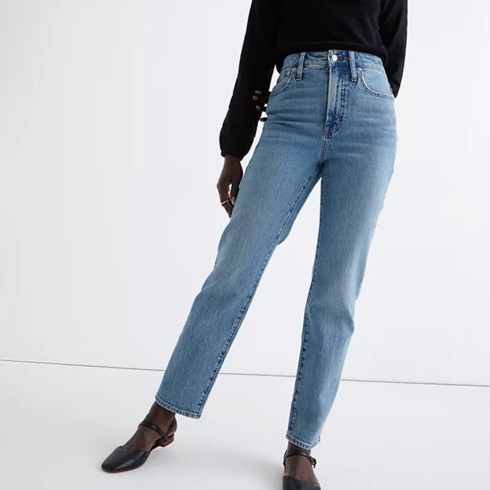 Madewell The Curvy Perfect Vintage Straight Jean in Hoye Wash